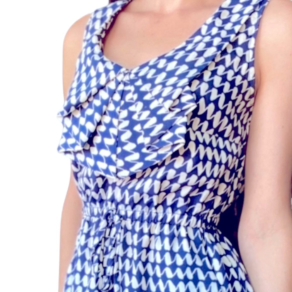 BeBop V-Neckline Mini Dress Jr. Large New